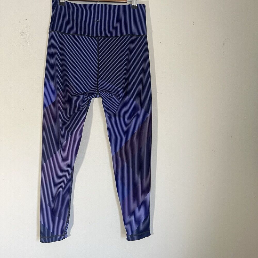 Peloton WITH Leggings Womens Size XXL High Rise Purple Stripe Wear it to Heart - Picture 3 of 6